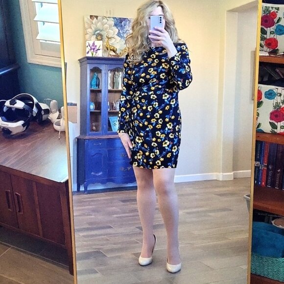 ASTR The Label Apron Front Long Sleeve Mini Dress Blue with Yellow Flower Size M - Picture 1 of 11